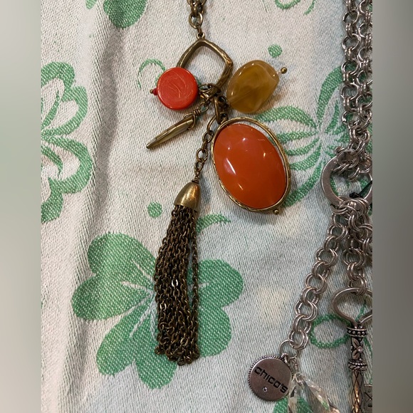 Chicos necklaces, one new with tags to without - Picture 9 of 10